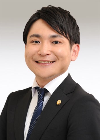 弁護士　舩越 遼